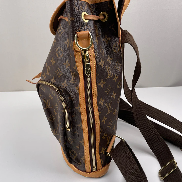 MOCHILA LOUIS VUITTON  4