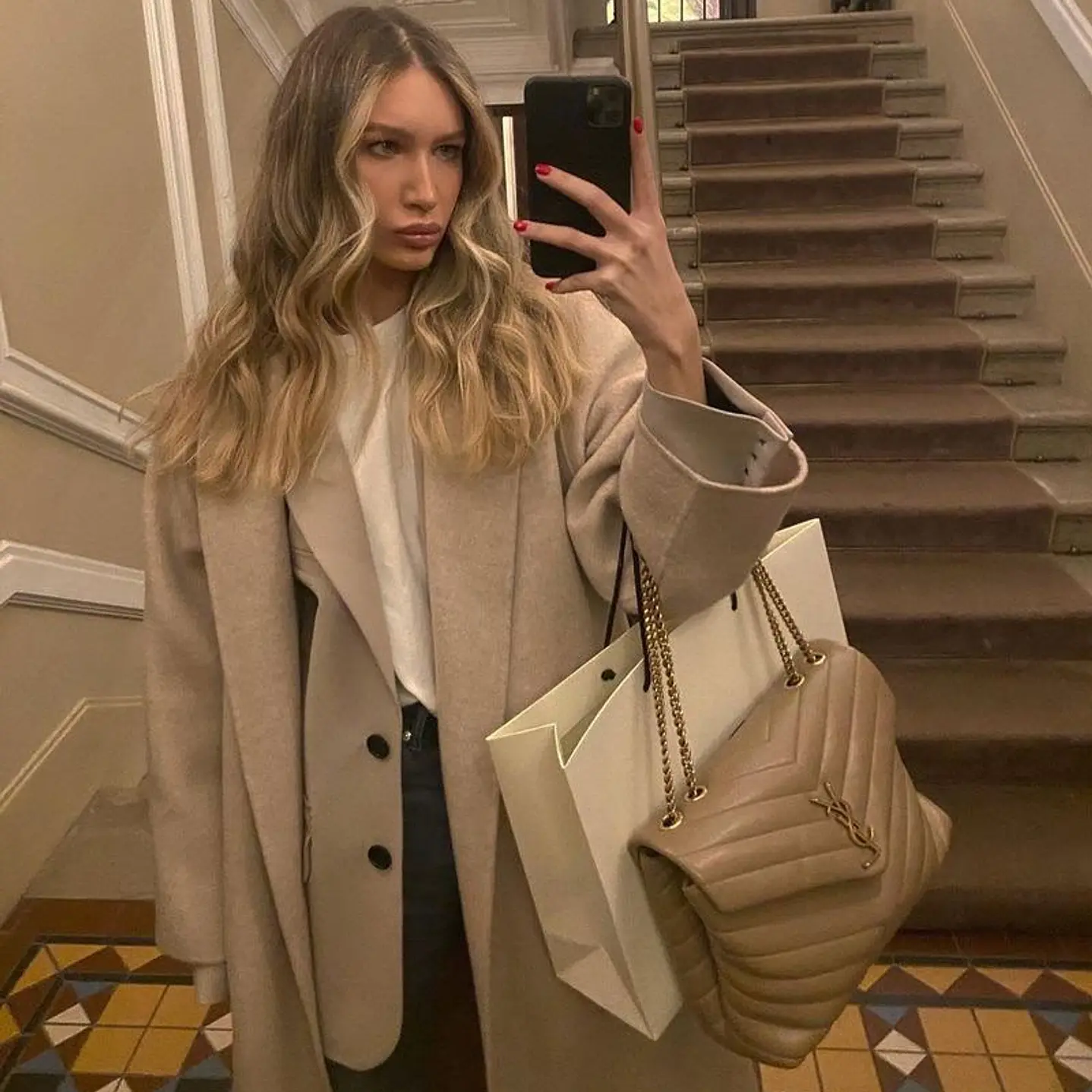 LOULOU YVES SAINT LAURENT  2