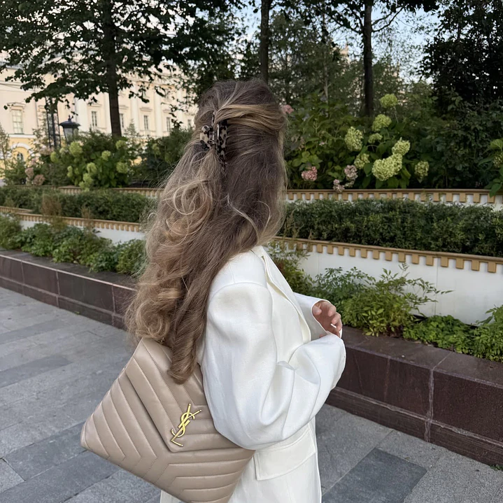 LOULOU YVES SAINT LAURENT  6