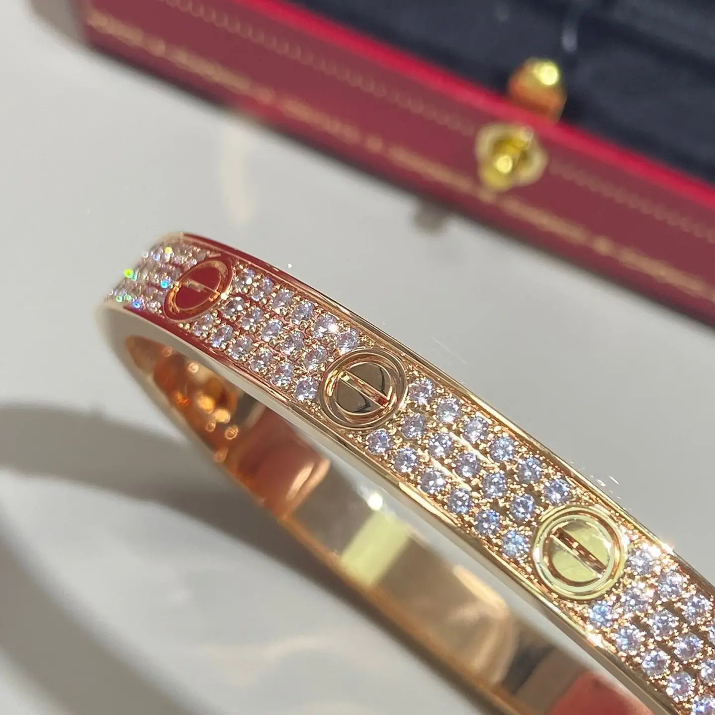 BRAZALETE LOVE ORO Y DIAMANTES  4