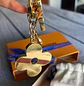 LLAVERO LOUIS VUITTON  - Miniatura 3