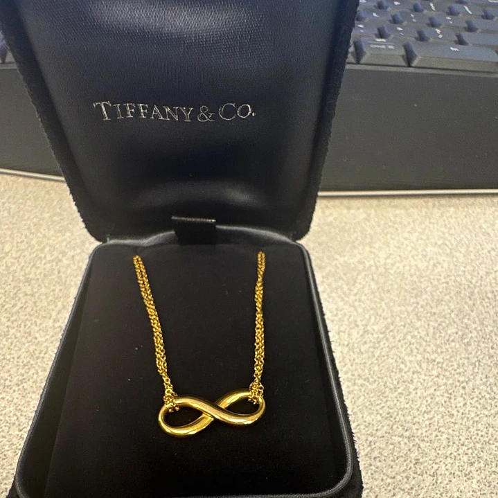COLLAR INFINITO ORO  5