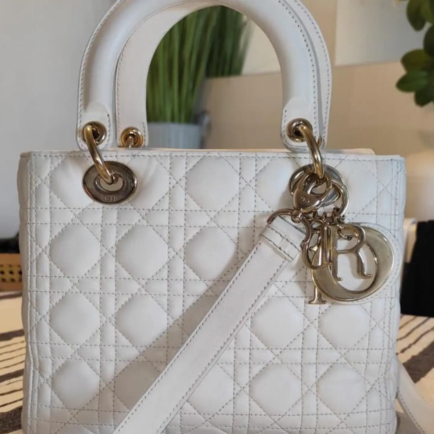 LADY DIOR  2