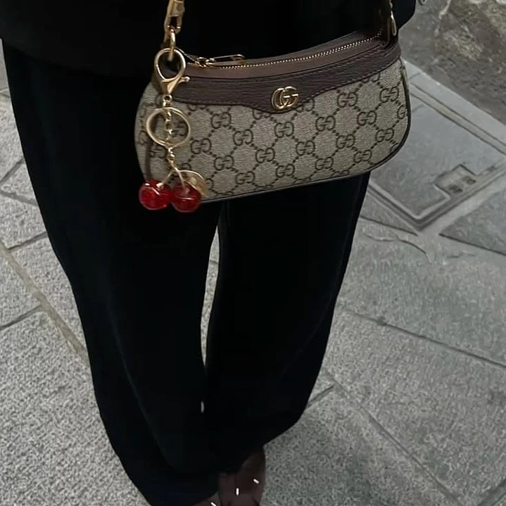 CARTERA GUCCI 2