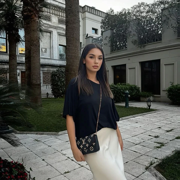FELICIE  4