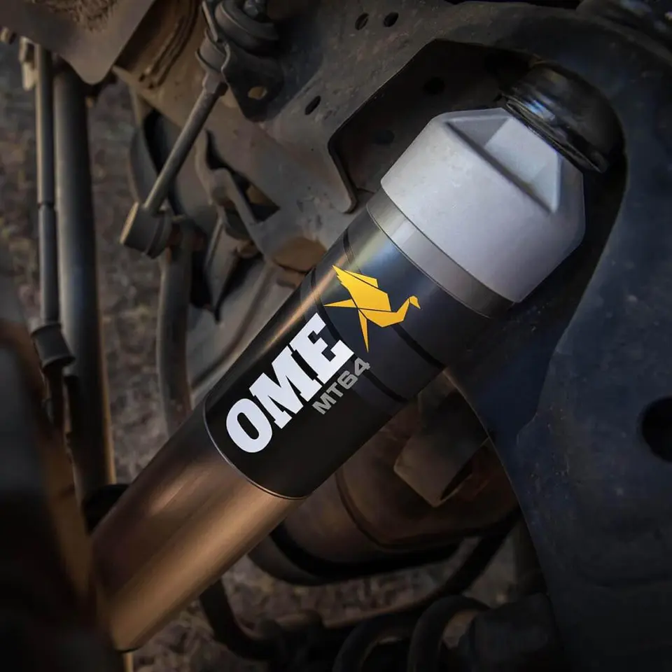 KIT OME MT64 TOYOTA HILUX REVO 2016+ 3