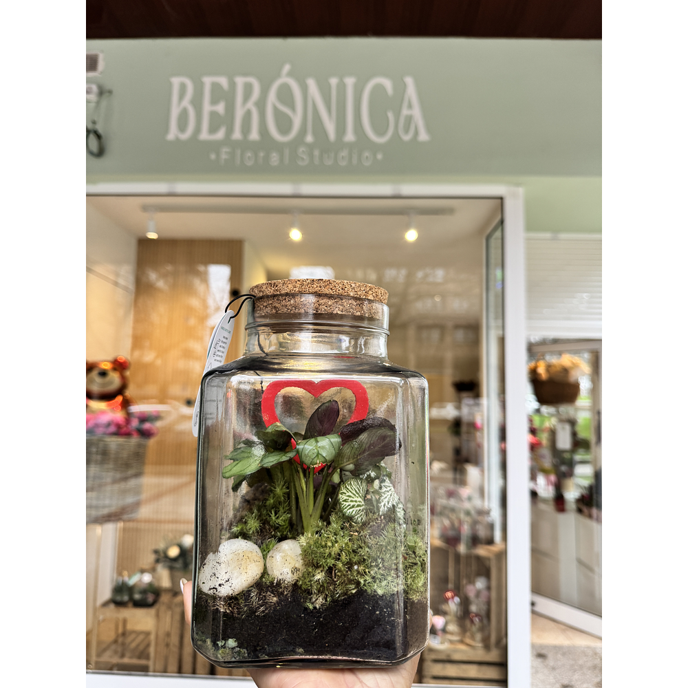 Terrario con Detalle de Corazón