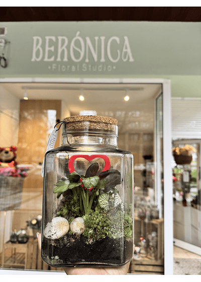Terrario con Detalle de Corazón
