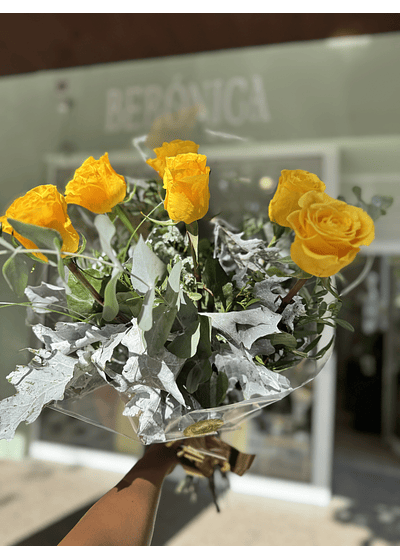 Ramo de Rosas Amarillas