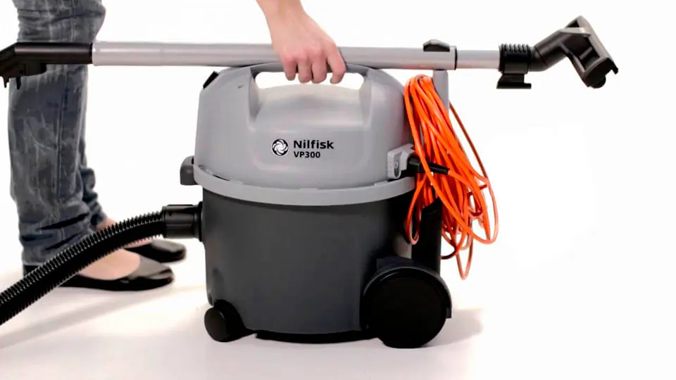 Aspirador Profesional de Polvo Nilfisk VP300 2