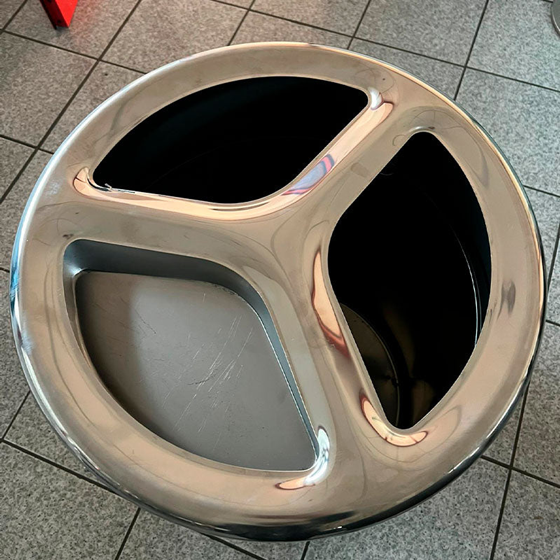 Ecopunto con Cenicero Inox Barcelona - 2 Residuos 3