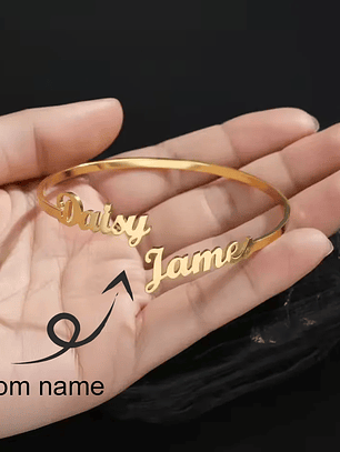Pulsera de mujer con nombre personalizado