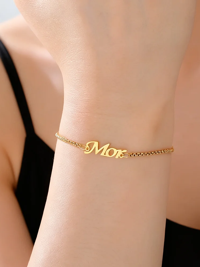 Pulsera con cadena y nombre 1