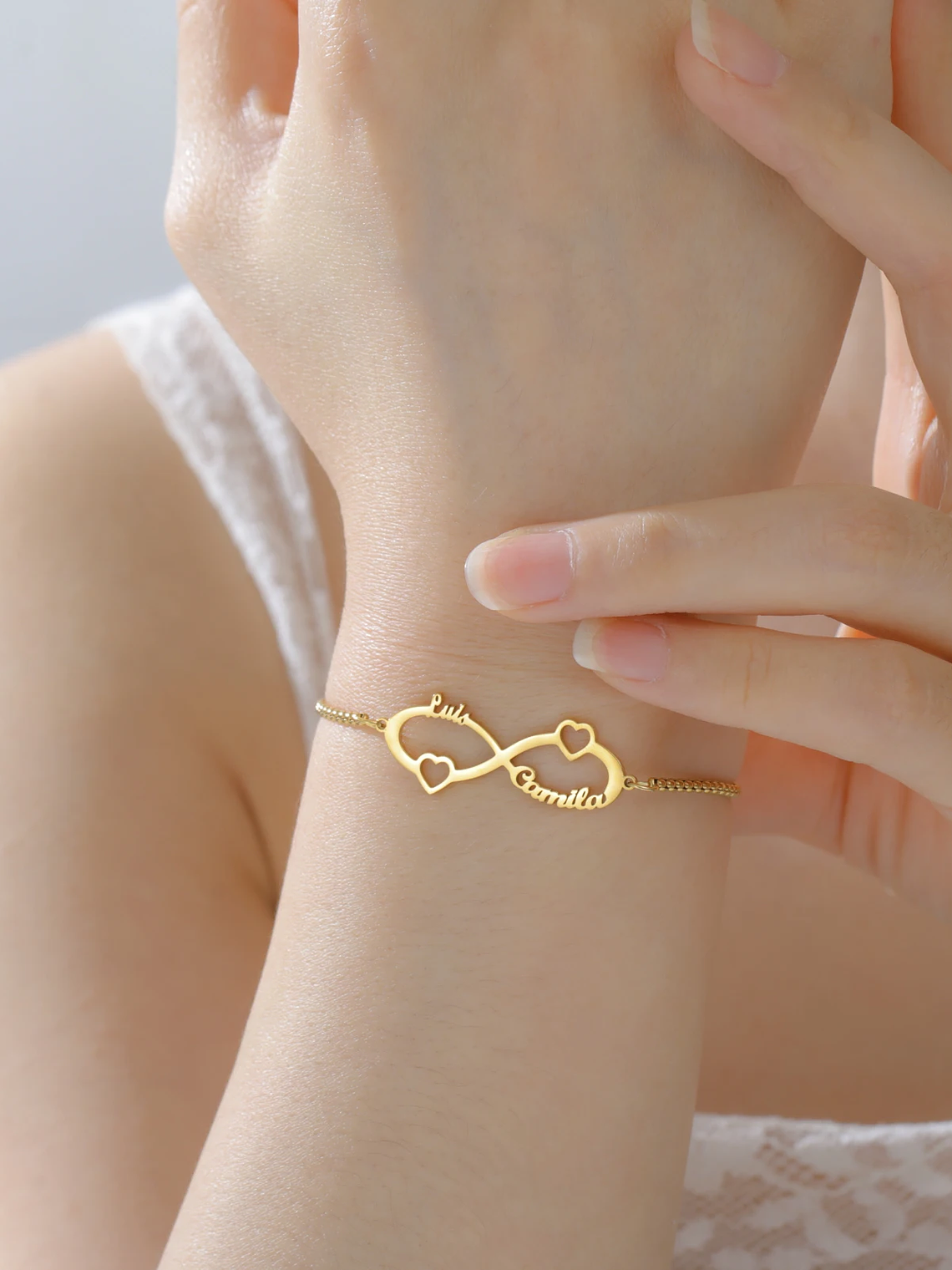 Pulsera con cadena y nombre 4