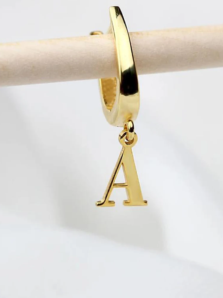 Aro con letra colgante 3