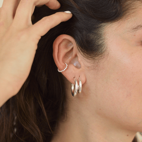 Ear Cuff Pelotitas