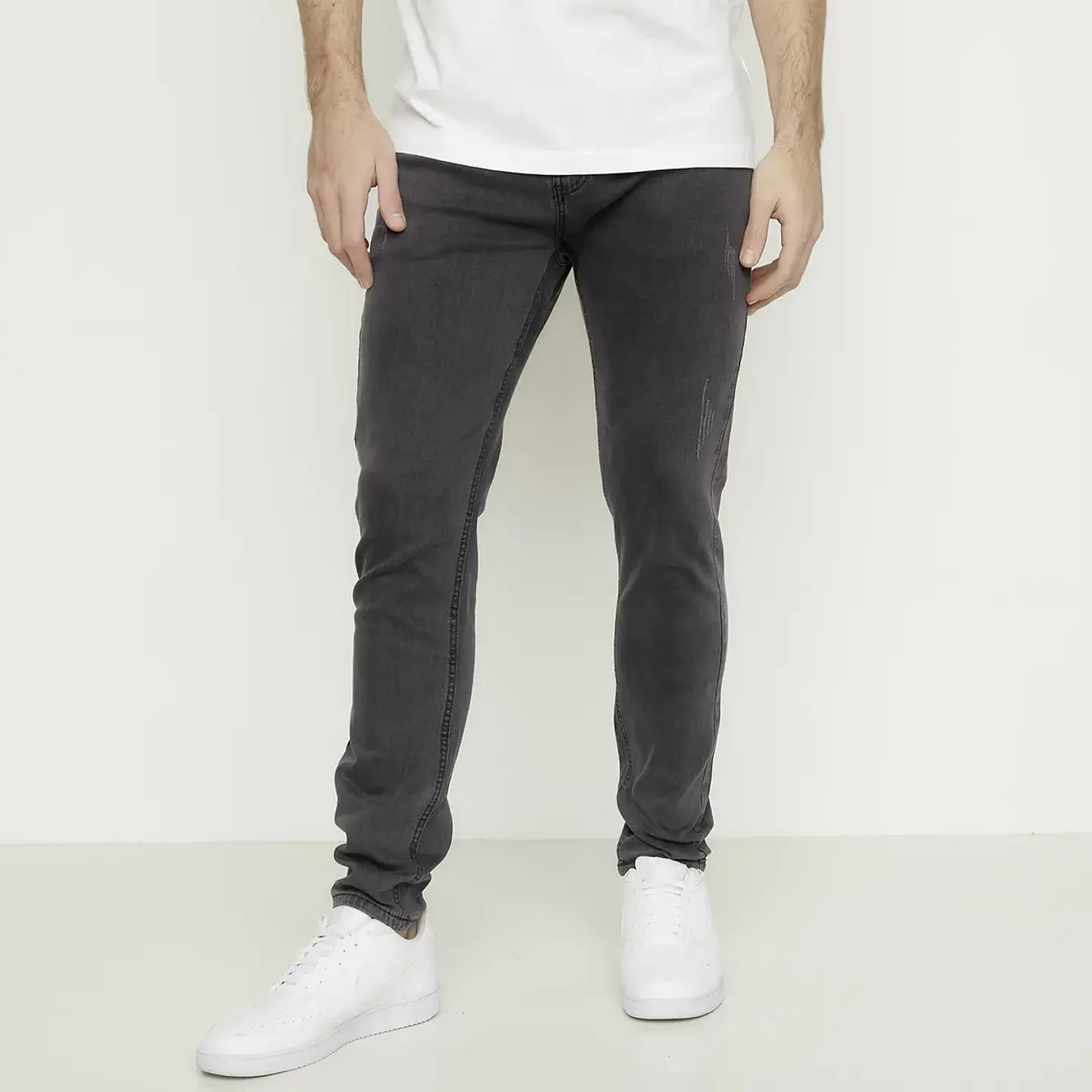 Jeans Skinny Fit Bearcliff Hombre Algodón Tiro Regular 1