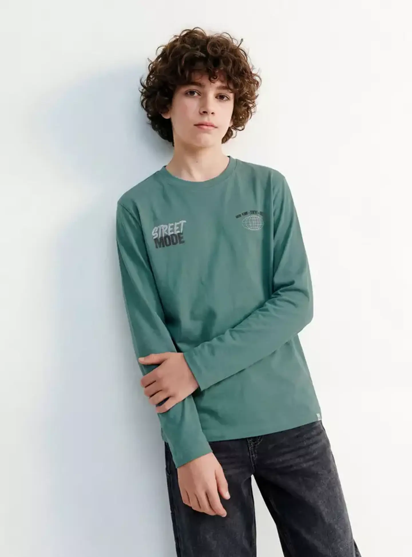 Polera Estampados Puff en Espalda 1