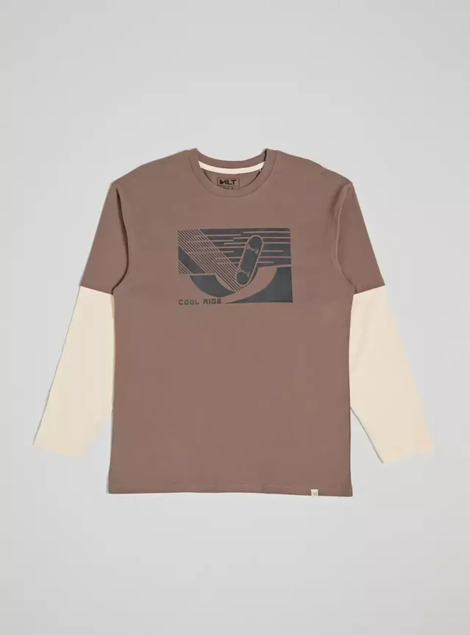 Polera Doble Manga con Focal Print Niño 2