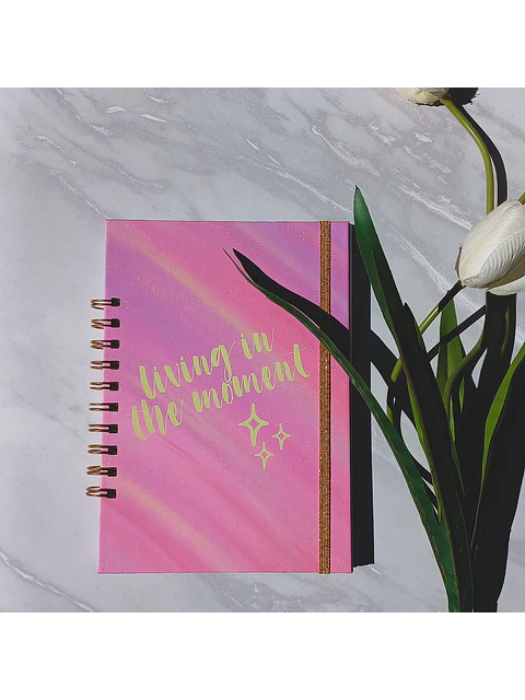 Cuaderno A5 (Tapa Dura) Living in the moment - 80 hojas puntos 1