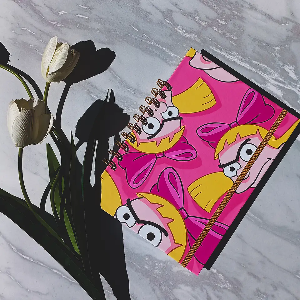 Cuaderno A5 (Tapa Dura) Helga G. Pataki - 80 hojas puntos 1