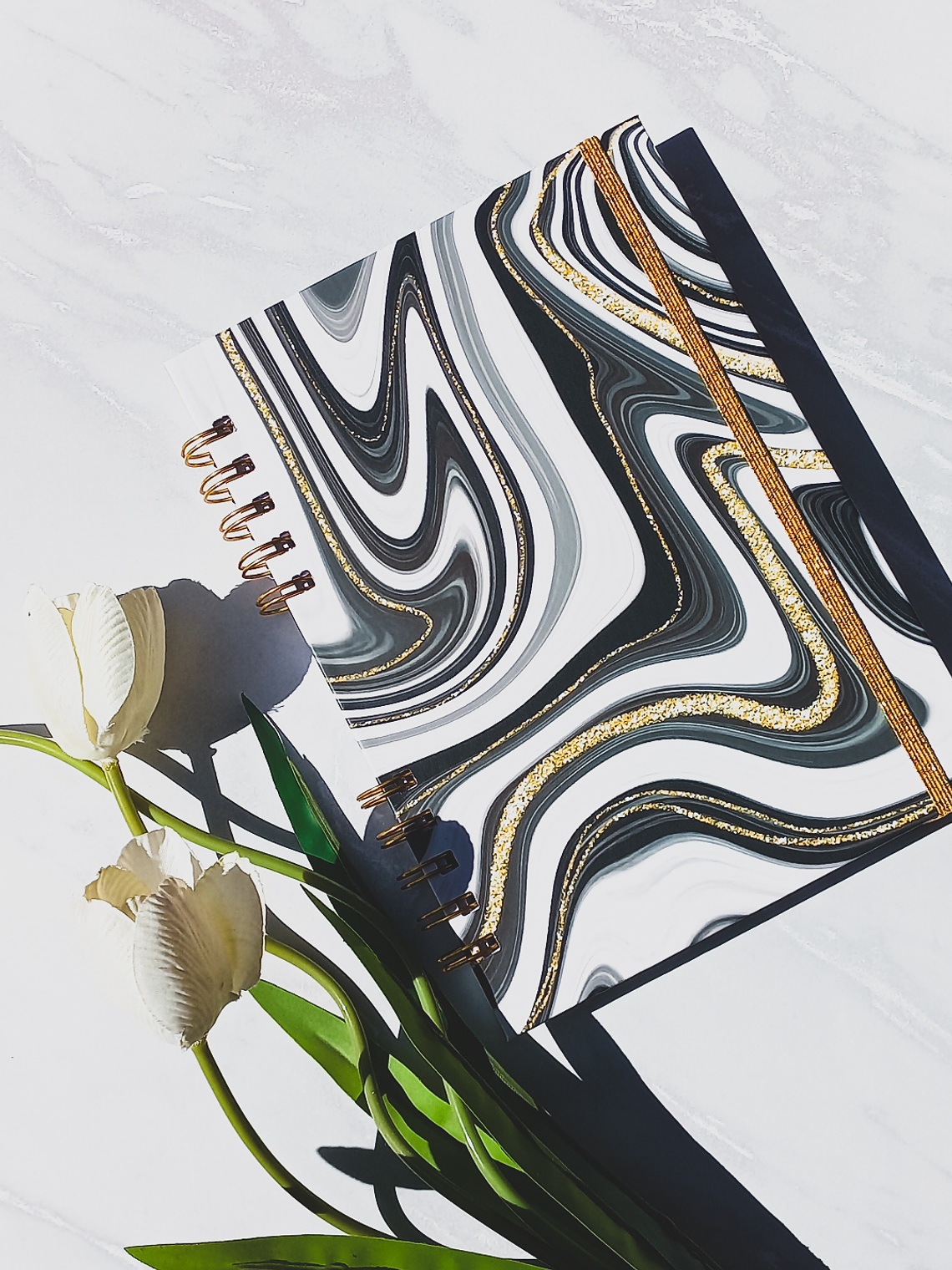 Cuaderno A5 (Tapa Dura) Portada N°686 - 100 hojas cuadros 1