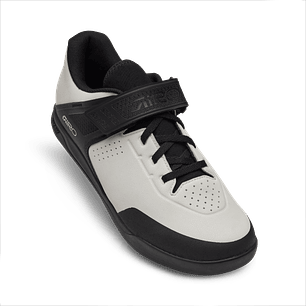 ZAPATILLA GIRO CHAMBER III WHITE/BLACK T/36