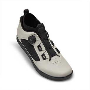 ZAPATILLA GIRO CHAMBER TR WHITE  T/40