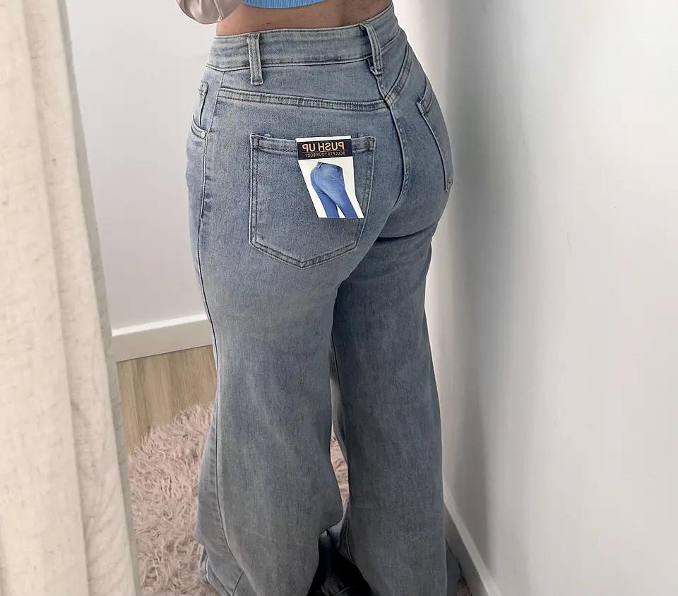 Calça com Flores 💐  2