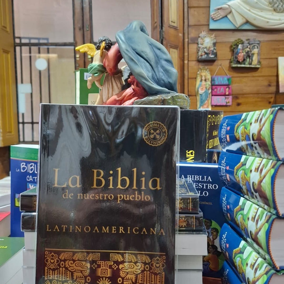 Biblia de Nuestro Pueblo - Tapa Blanda 2