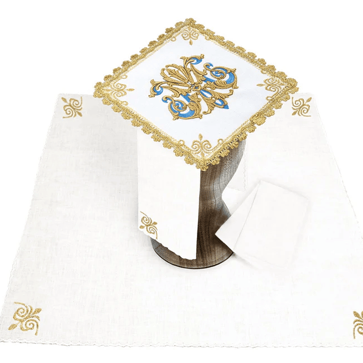 Juego corporal de altar bordado con símbolo Mariano de oro 1