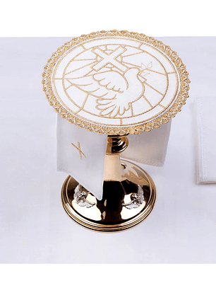 Juego corporal de copas de lino con motivo de paloma y cruz en punta redonda