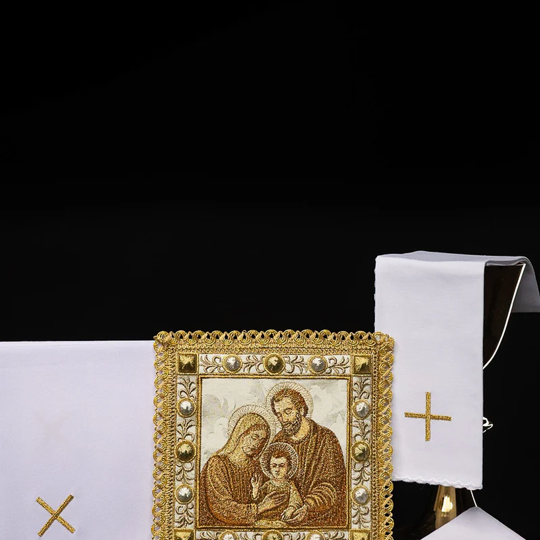 Conjunto corporal de cáliz de Navidad con la imagen de la Sagrada Familia 1