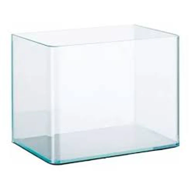 edit Acuario de vidrio con borde curvo