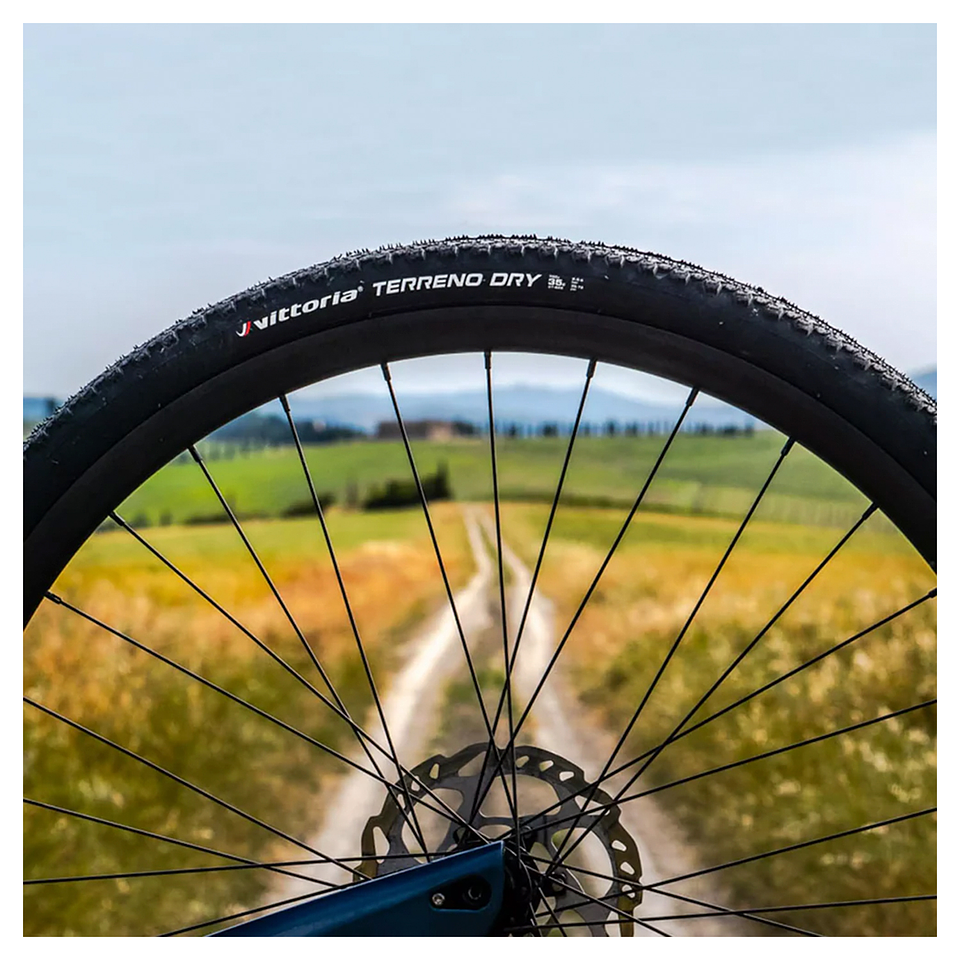 NEUMÁTICO VITTORIA TERRENO DRY 700X38 RIGID FULL BLACK TUBE TYPE / RIGIDGRAVEL ADVENTURE 3