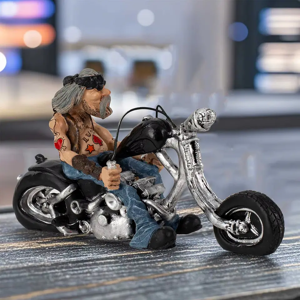 Estatuilla de Motoquero 