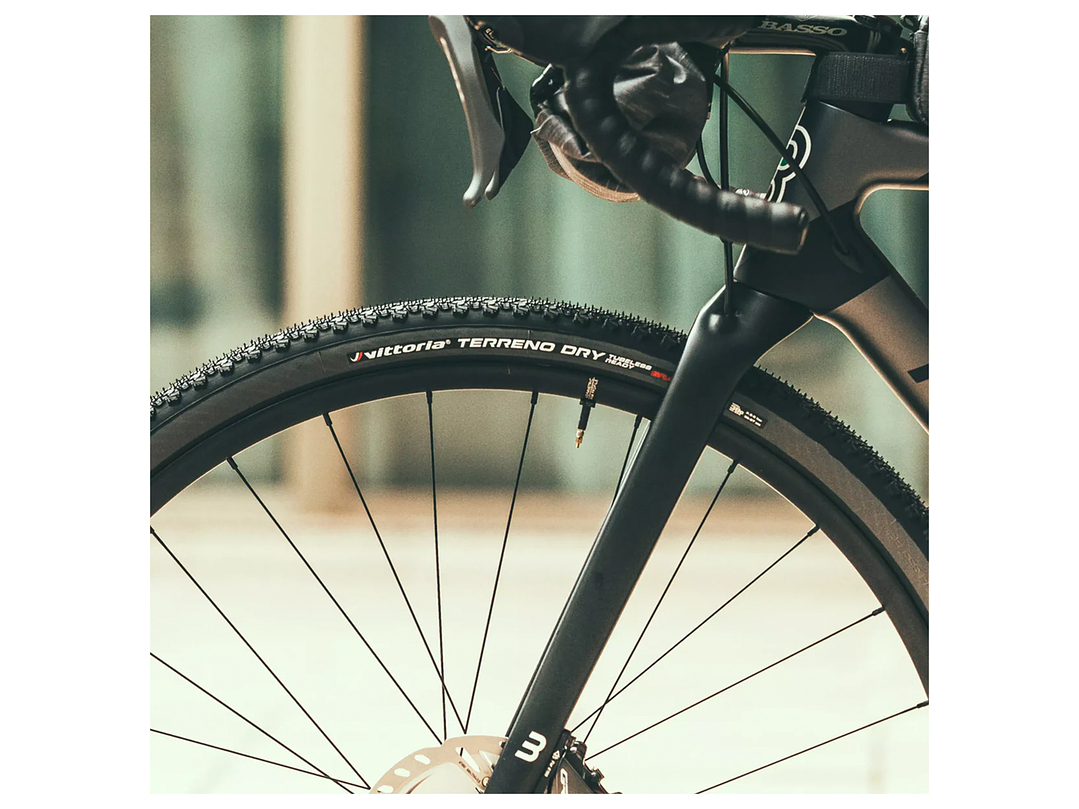 NEUMÁTICO VITTORIA TERRENO DRY 700X37 GRAVEL ANTH-BLK-BLK G2.0 TLR / FOLDABLEGRAVEL ENDURANCE 3