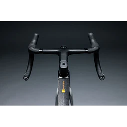 LAPIERRE XELIUS DRS REPLICA TEAM PICNIC - SHIMANO DURA ACE DI2  