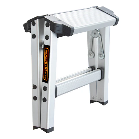 Escalera Black + Decker tipo Taburete 1 escalón, 30cm