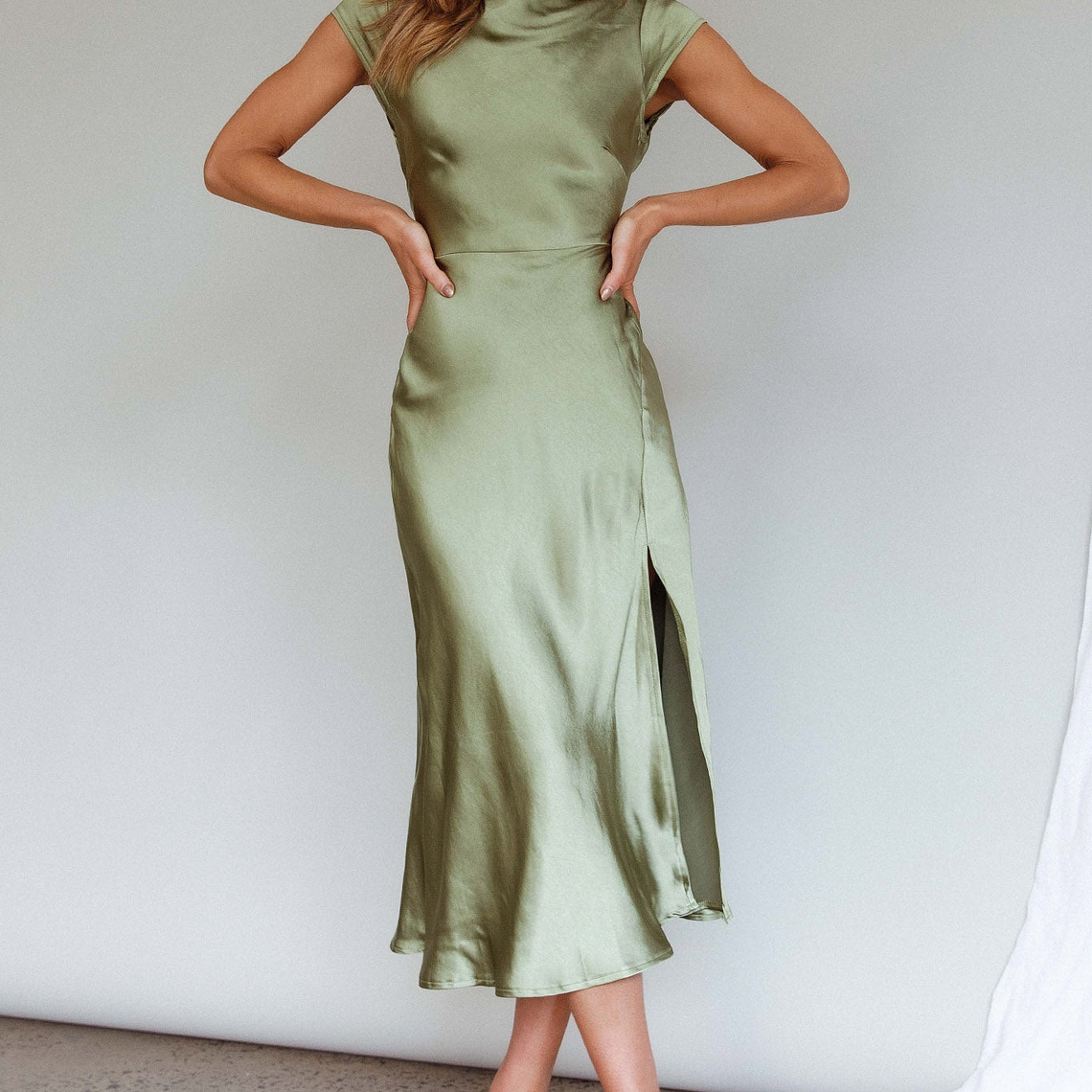 Lucinda Twist Back Midi Dress Olive 3