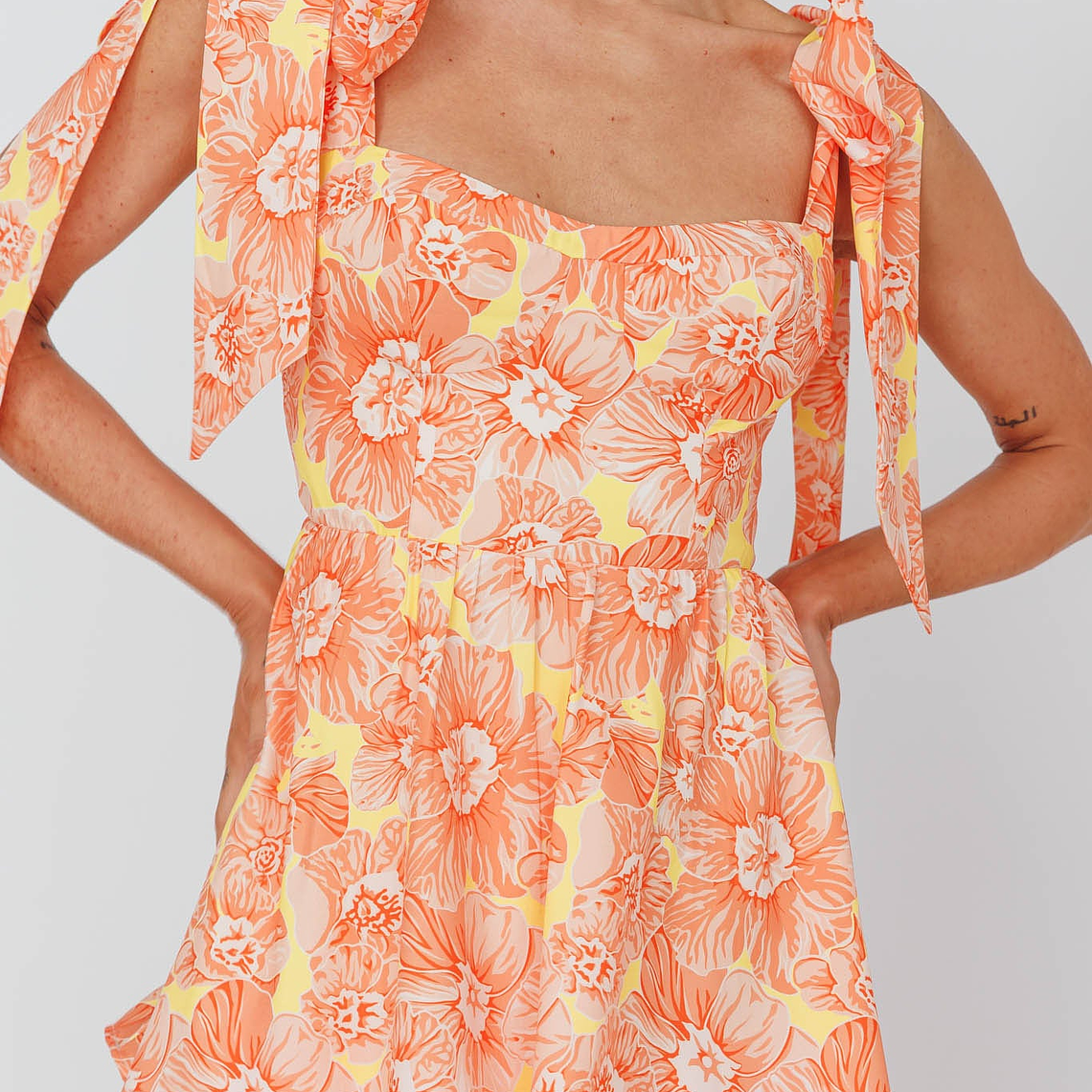 Arlowe Tied Shoulder Tiered Midi Dress Floral Orange 5