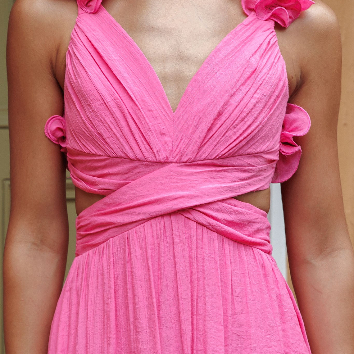 Madara Laced Back Ruffle Dress Hot Pink 4