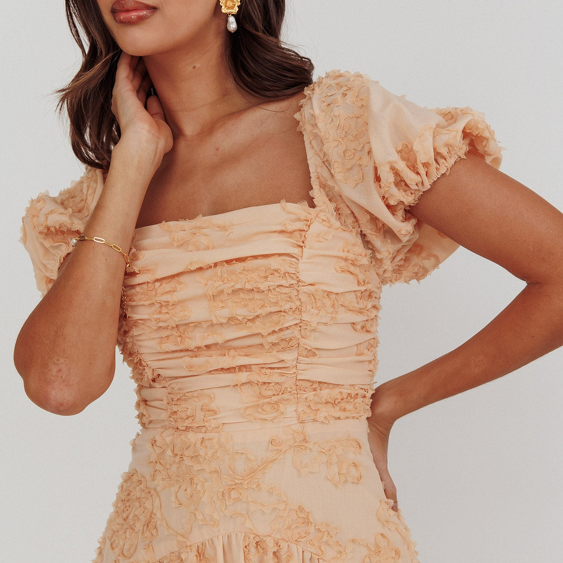 Telma Puff Sleeves Midi Dress Blush 3