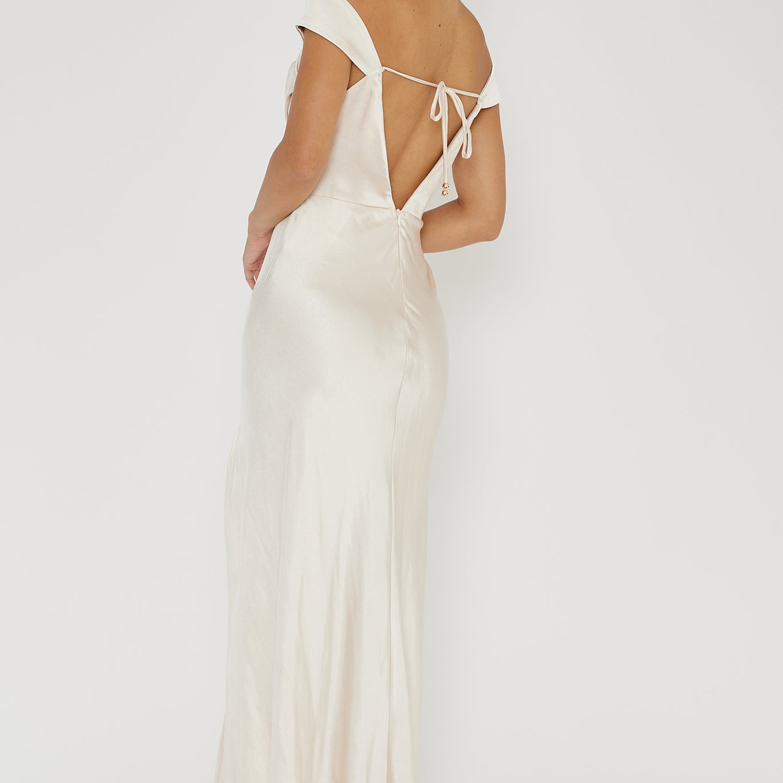 Lucinda Off-Shoulder V-Back Dress Champagne 2