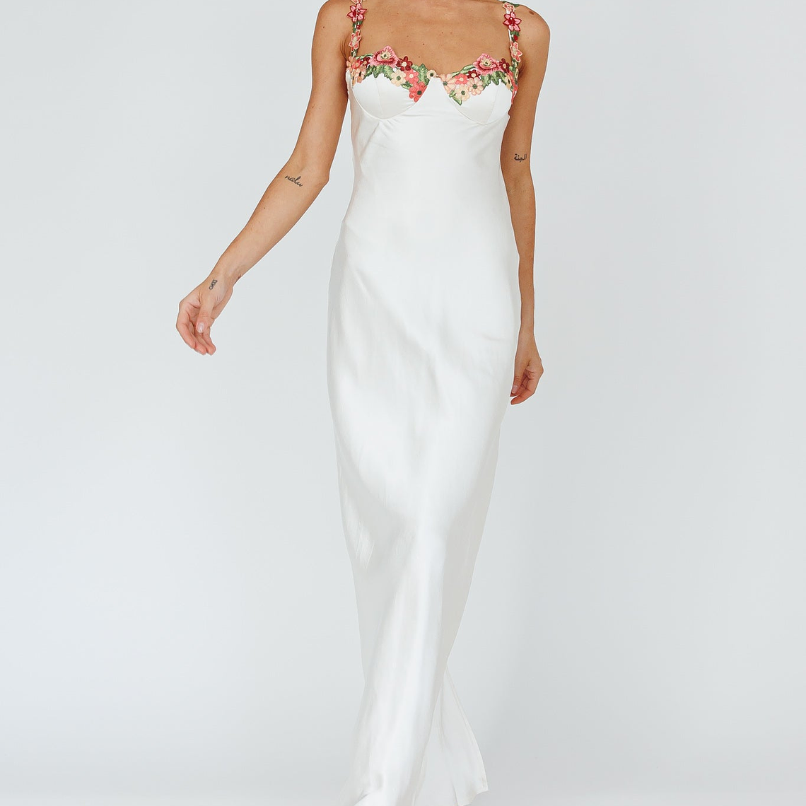 Rose Garden Floral Applique Midi Dress Oyster 6