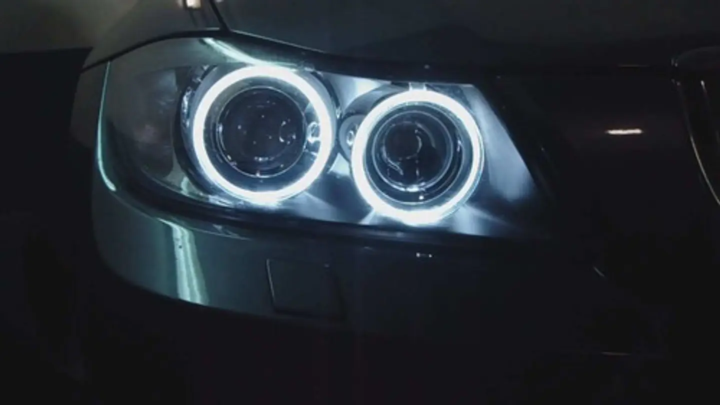 Ampolleta Bmw Angel Eyes Led Cree Usa E39 E60 540 550 X5 750 1
