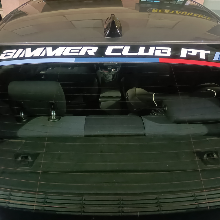 Autocolante parabrisas  2