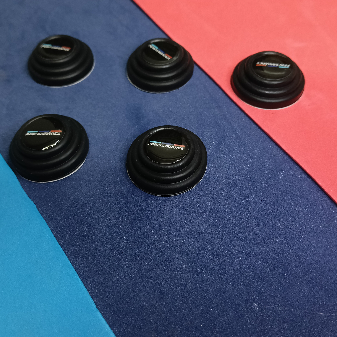 Tampa parafusos porta 1