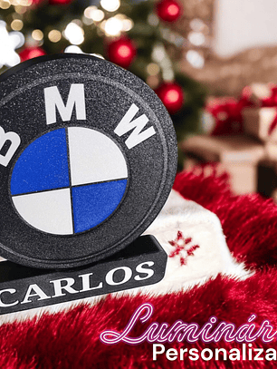 Luminária BMW com nome