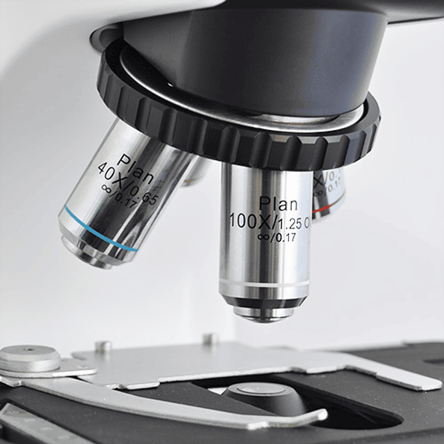 Microscopio Trinocular 1000x - Objetivos Plan y Corrección al Infinito